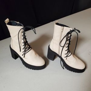 🗯 Free People Dylan Lace-Up Boots || Size 38